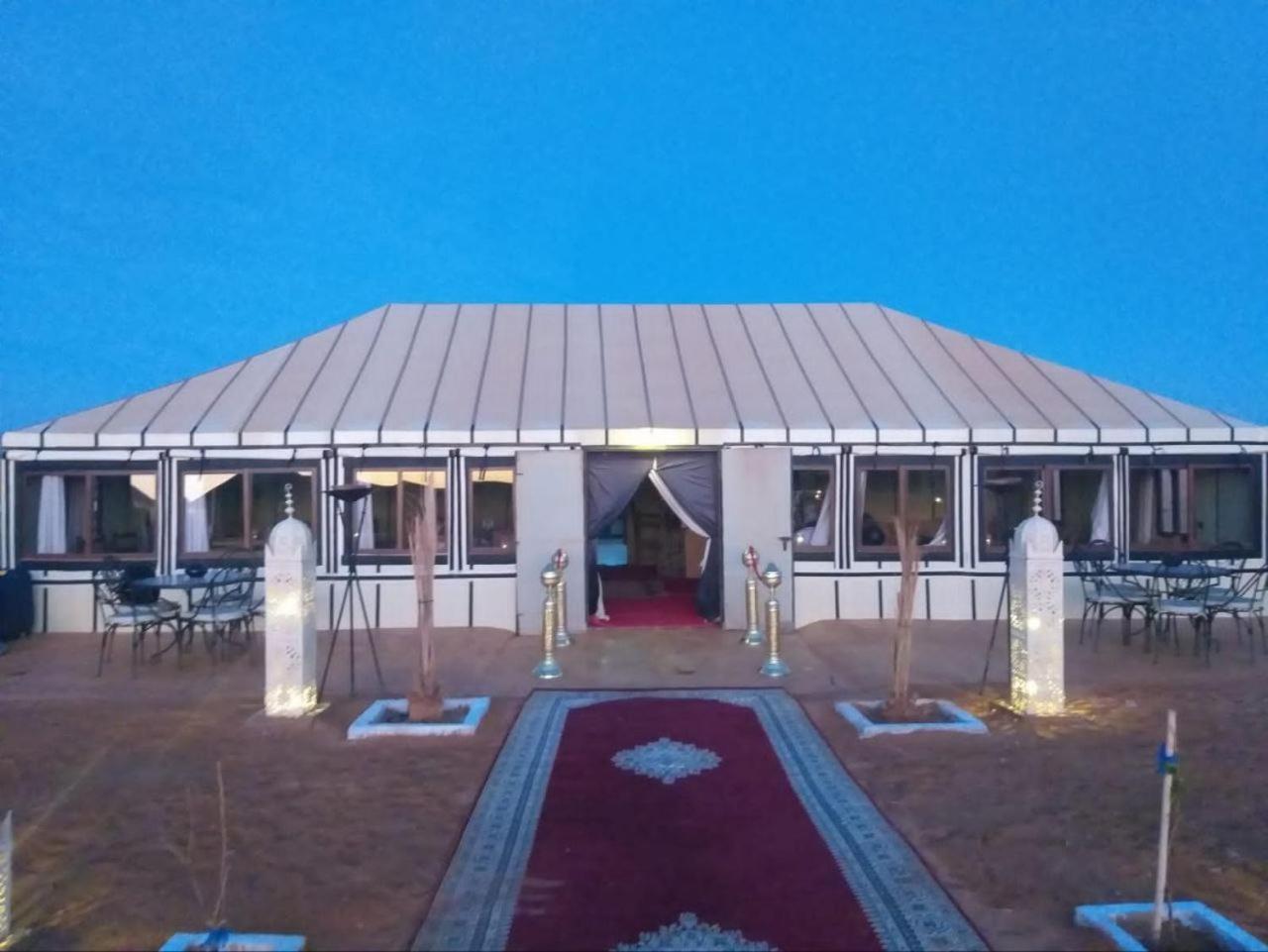 Sahara Luxury Camp Vip Hotel Merzouga Bagian luar foto