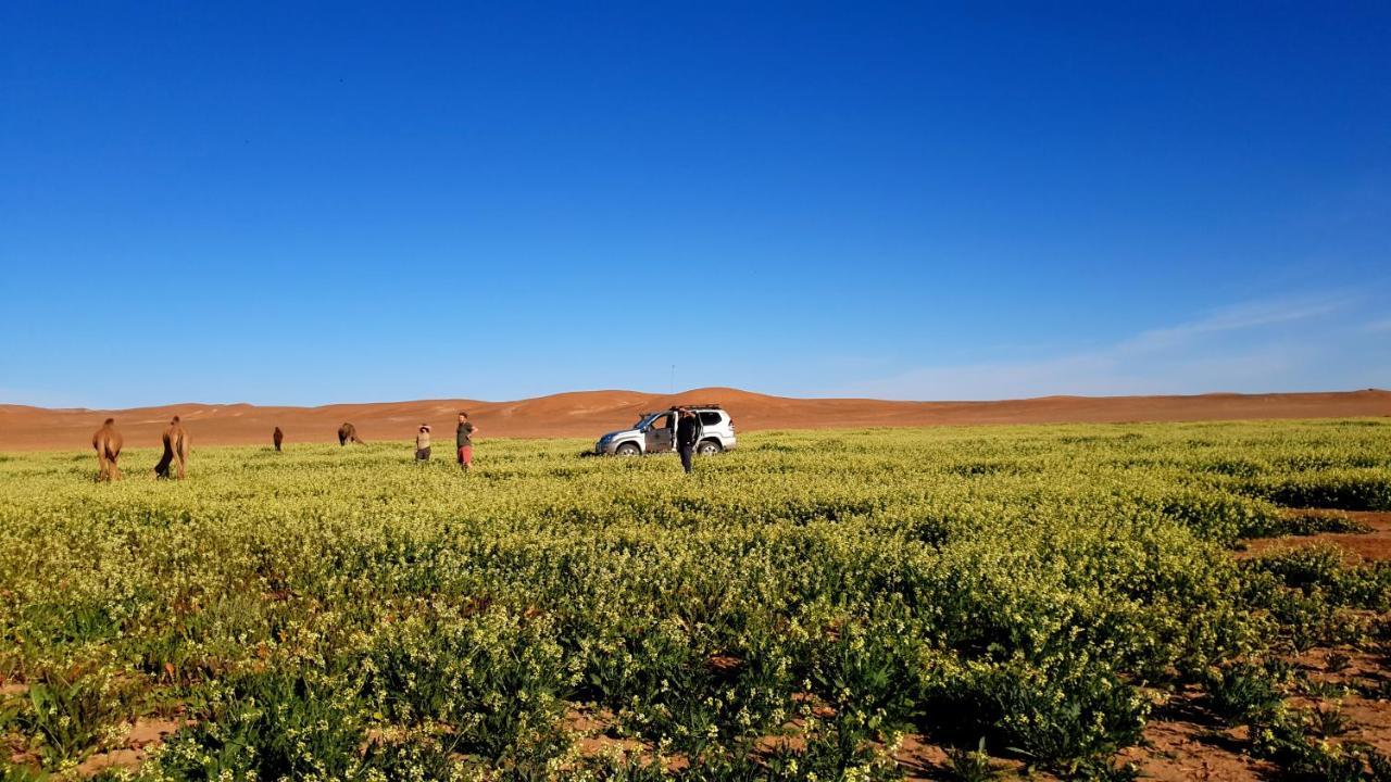 Sahara Luxury Camp Vip Hotel Merzouga Bagian luar foto