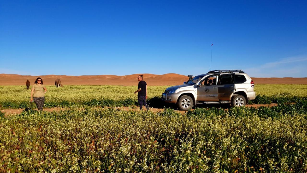 Sahara Luxury Camp Vip Hotel Merzouga Bagian luar foto